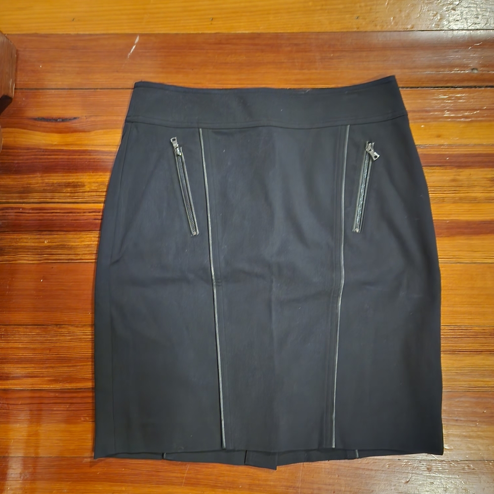 Ann Taylor Black Pencil Skirt with Zipper Accents